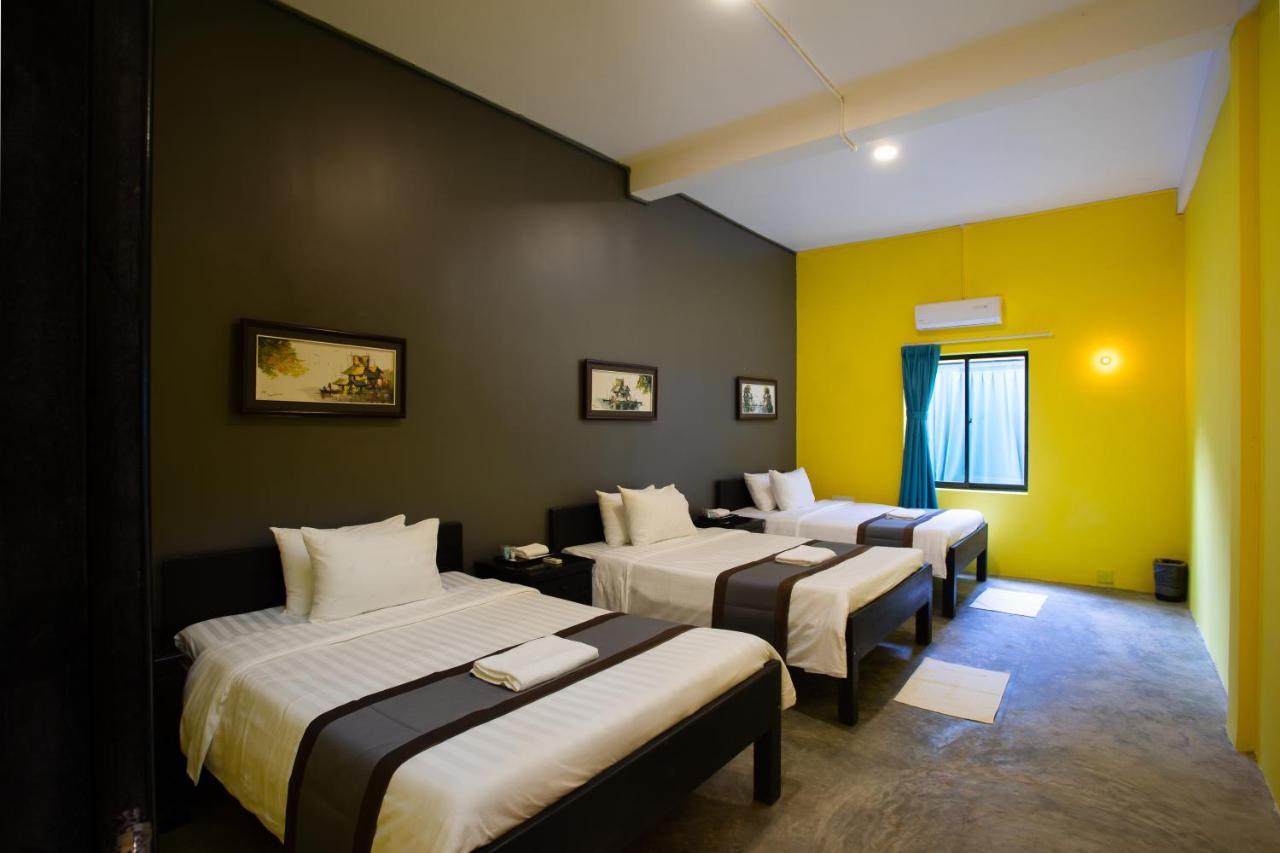 White Rabbit Hostel Siem Reap Zewnętrze zdjęcie