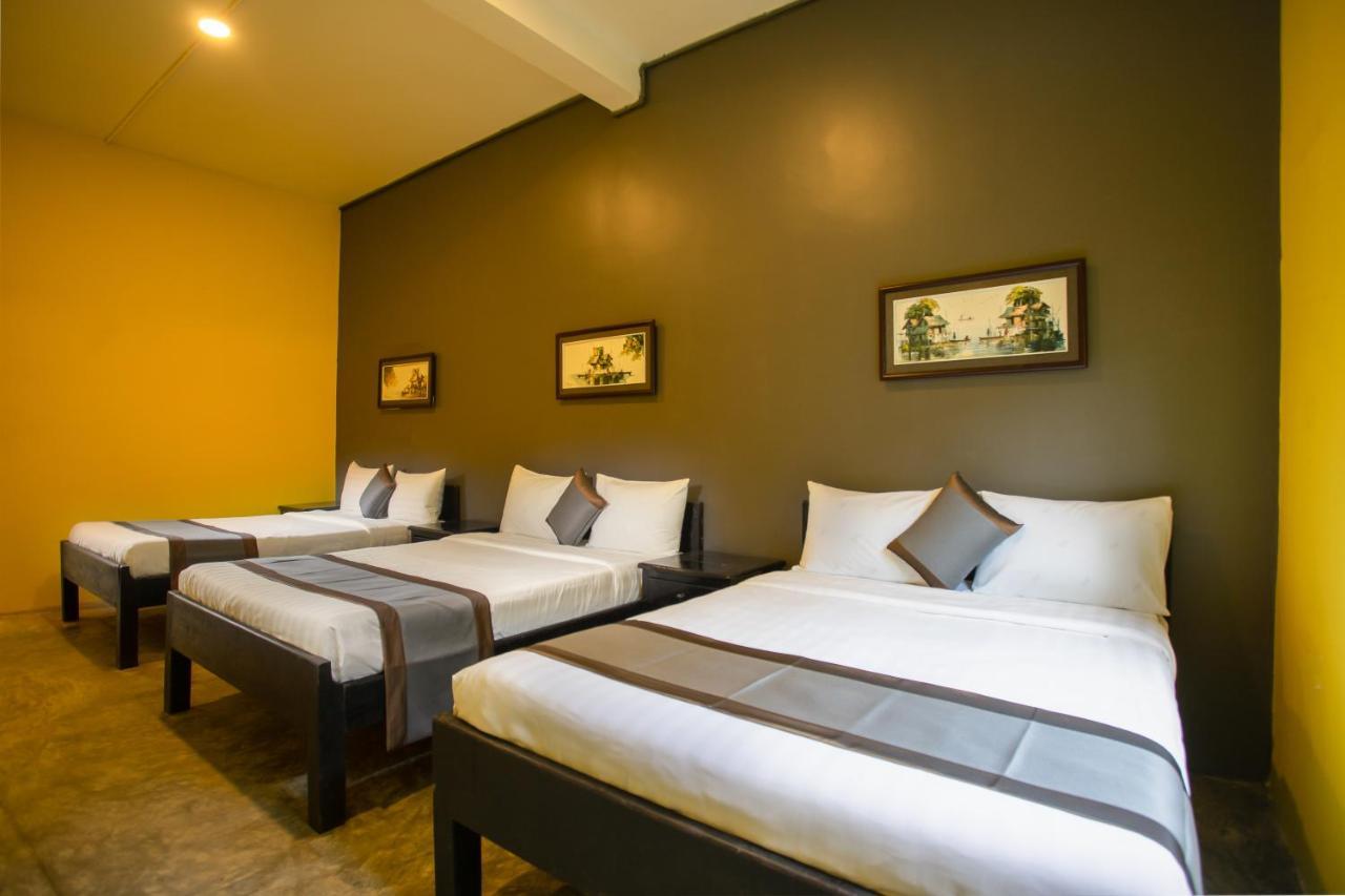 White Rabbit Hostel Siem Reap Zewnętrze zdjęcie
