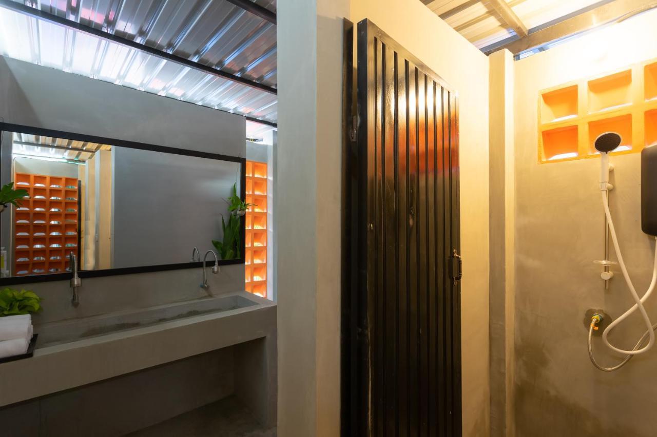 White Rabbit Hostel Siem Reap Zewnętrze zdjęcie