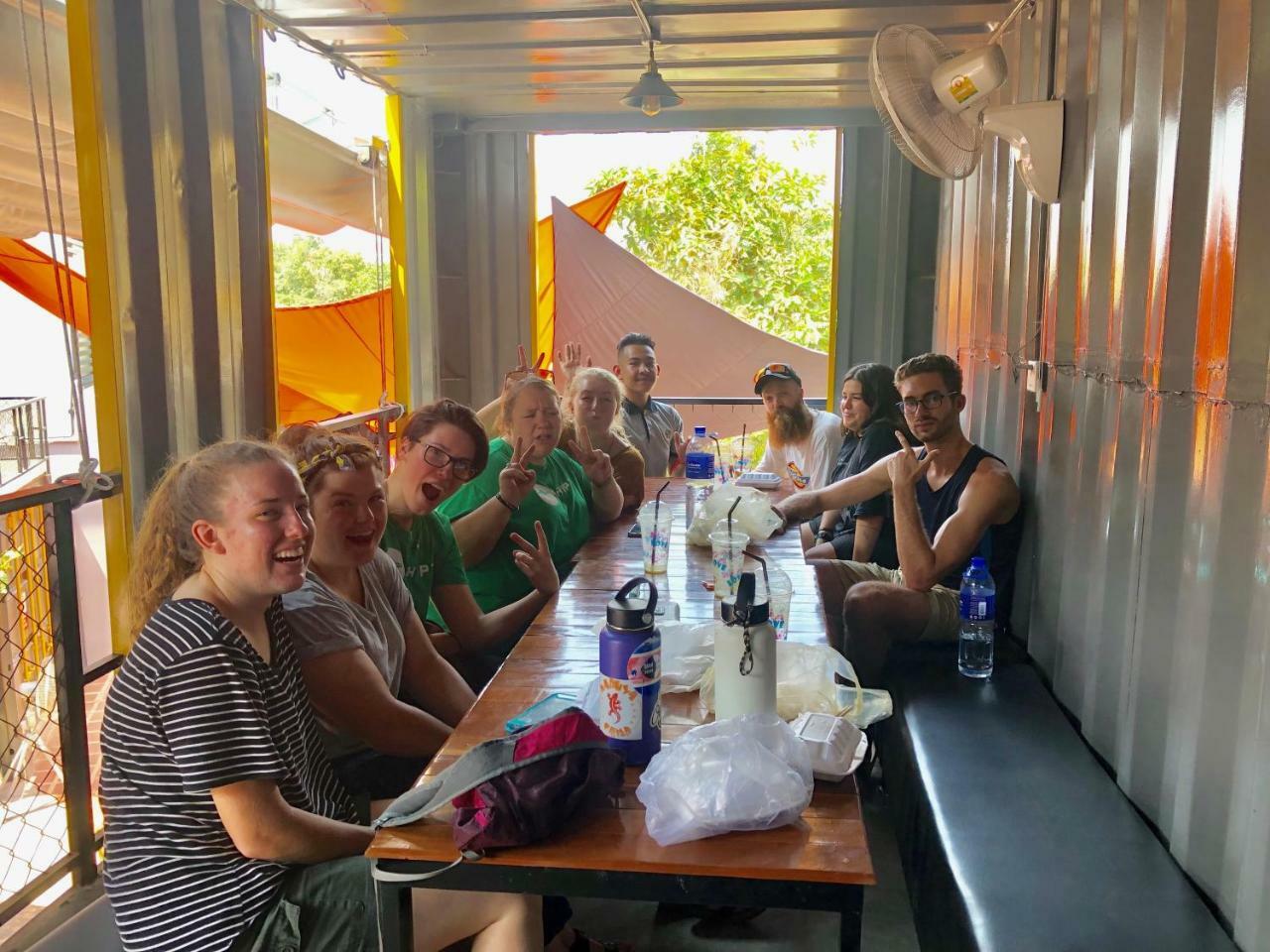 White Rabbit Hostel Siem Reap Zewnętrze zdjęcie