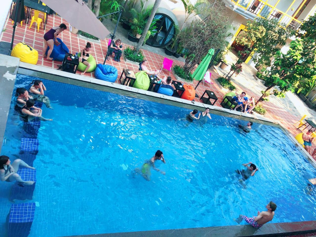 White Rabbit Hostel Siem Reap Zewnętrze zdjęcie